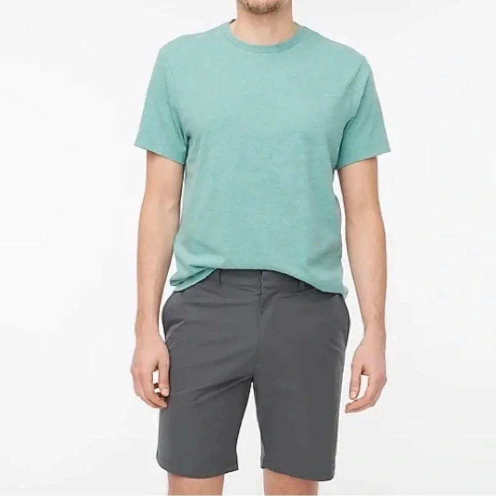 J. Crew Factory Mens 31”‎ waist Gray 9” Inseam Shorts AL096 Flat Front Stretch
